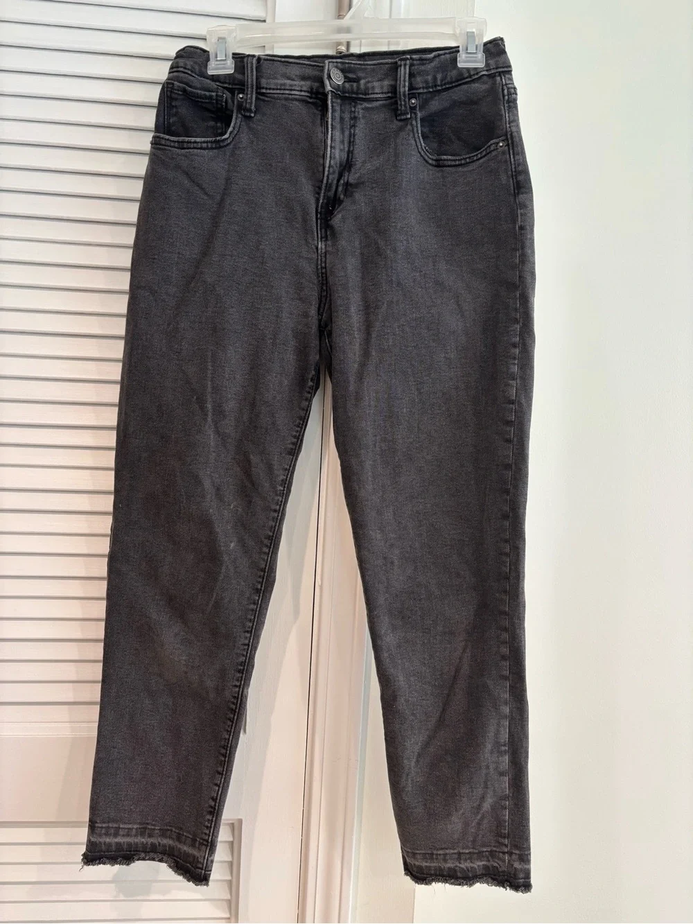 Old Navy Black Cropped High-Rise Jeans